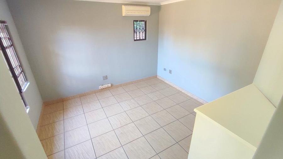 3 Bedroom Property for Sale in Eldoraigne Gauteng