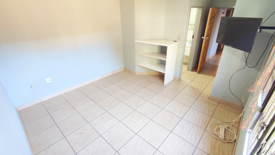 3 Bedroom Property for Sale in Eldoraigne Gauteng