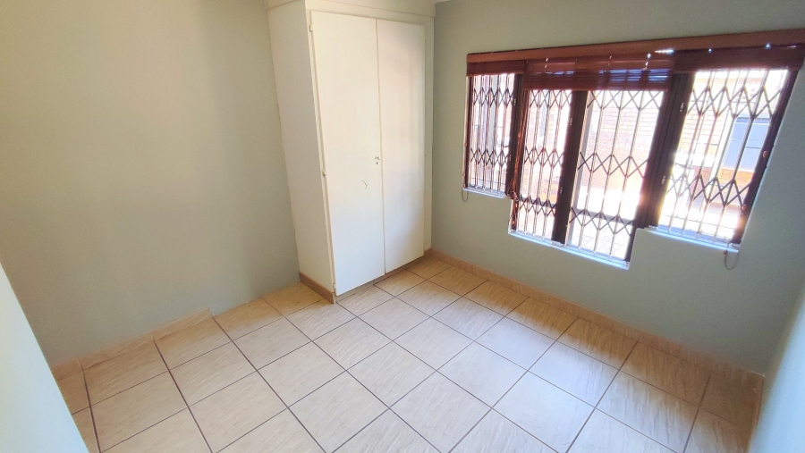 3 Bedroom Property for Sale in Eldoraigne Gauteng