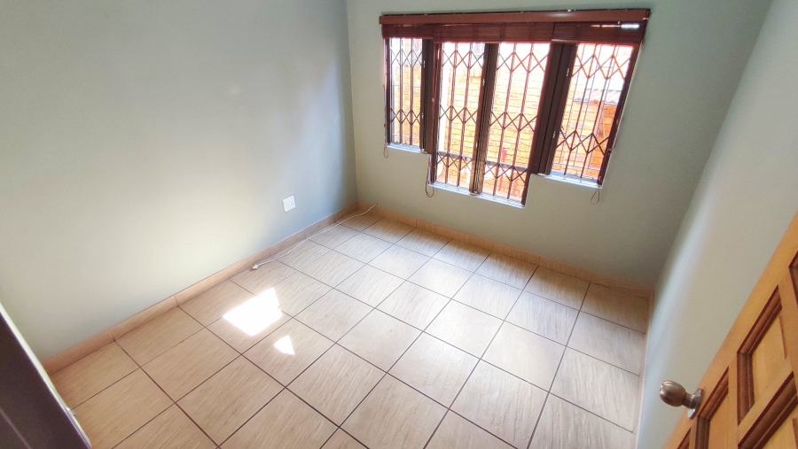 3 Bedroom Property for Sale in Eldoraigne Gauteng