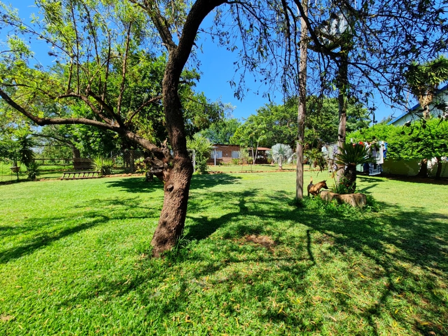 Commercial Property for Sale in Vasfontein AH Gauteng