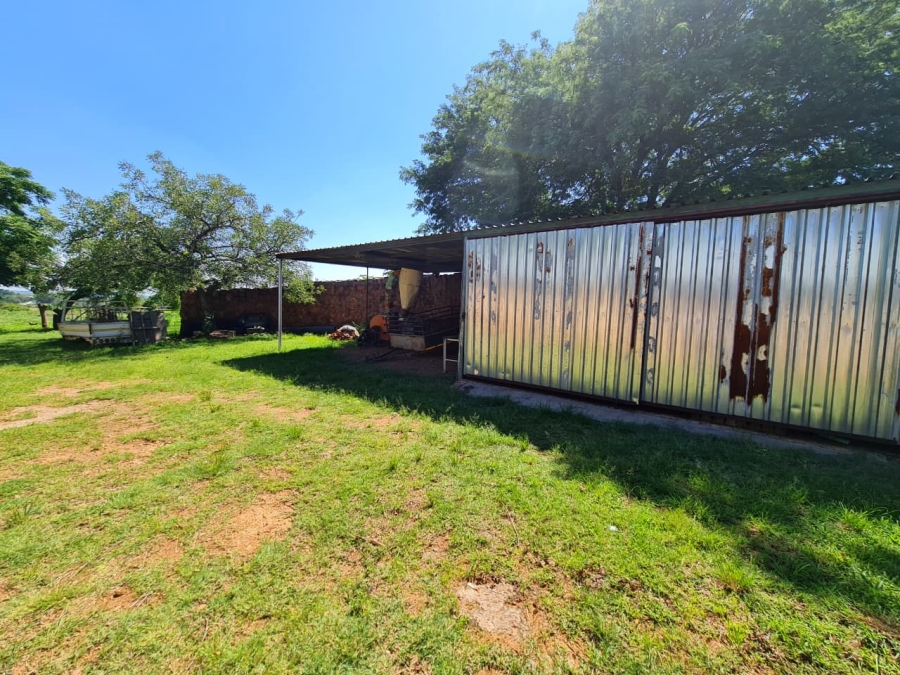 Commercial Property for Sale in Vasfontein AH Gauteng