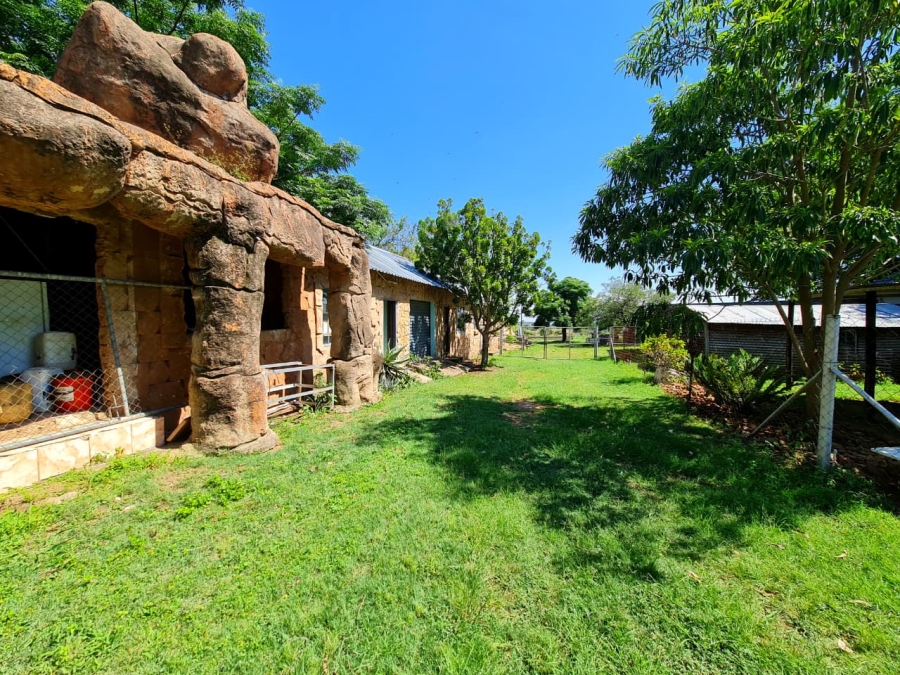 Commercial Property for Sale in Vasfontein AH Gauteng