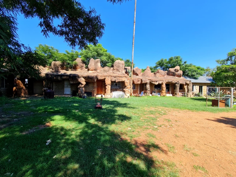 Commercial Property for Sale in Vasfontein AH Gauteng