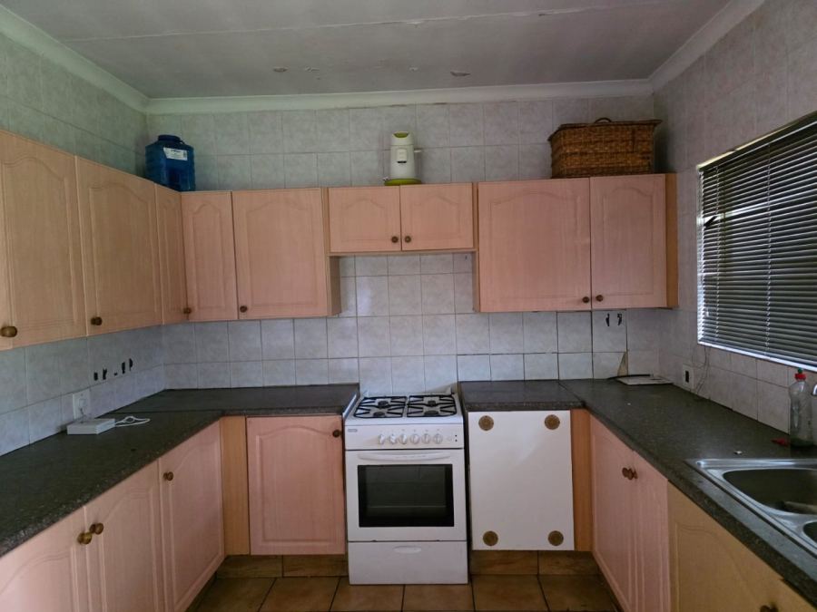 3 Bedroom Property for Sale in Vanderbijlpark SE 6 Gauteng