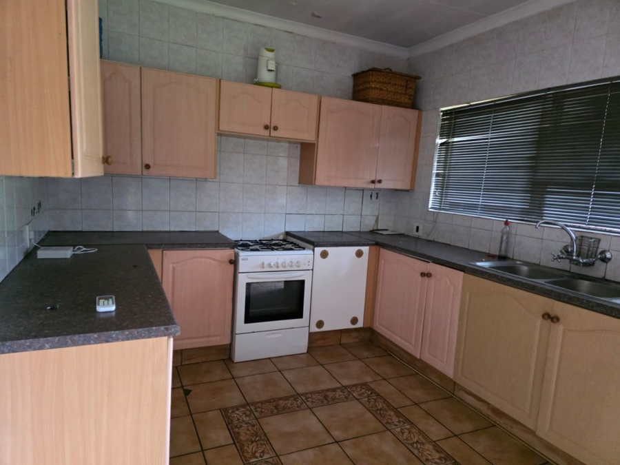 3 Bedroom Property for Sale in Vanderbijlpark SE 6 Gauteng
