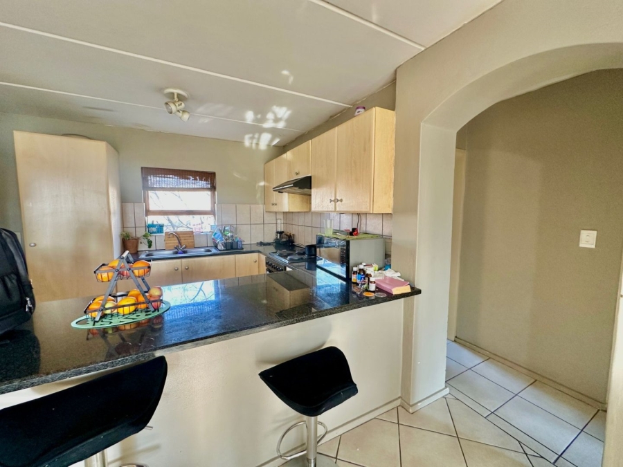 To Let 2 Bedroom Property for Rent in Dainfern Gauteng