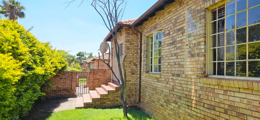 3 Bedroom Property for Sale in Bellairspark Gauteng