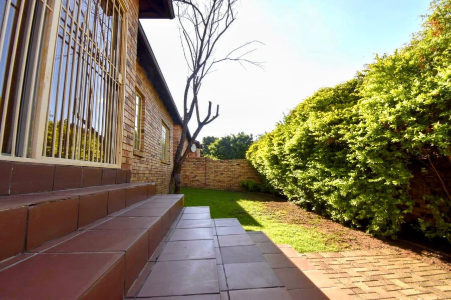 3 Bedroom Property for Sale in Bellairspark Gauteng