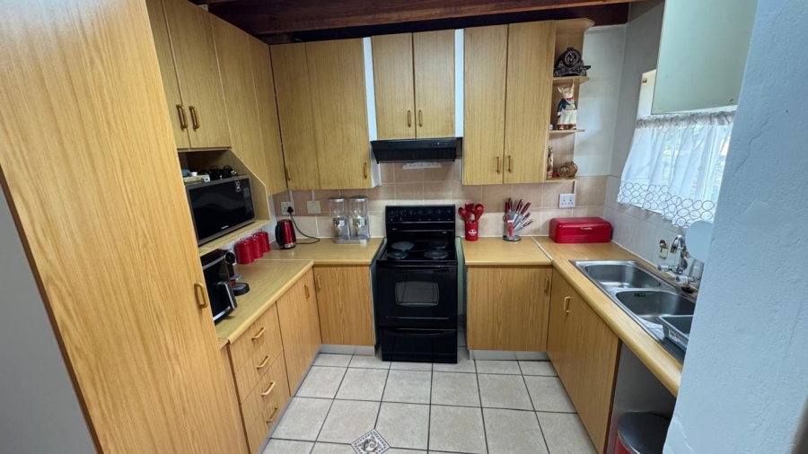 To Let 3 Bedroom Property for Rent in Hennopspark Gauteng