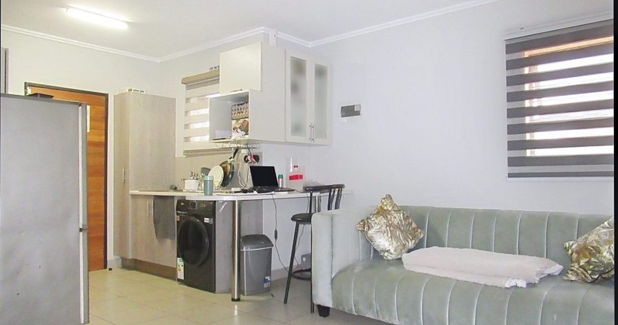 2 Bedroom Property for Sale in Protea Glen Gauteng