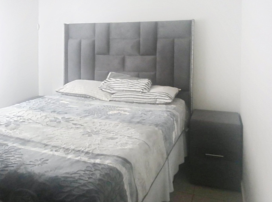 2 Bedroom Property for Sale in Protea Glen Gauteng