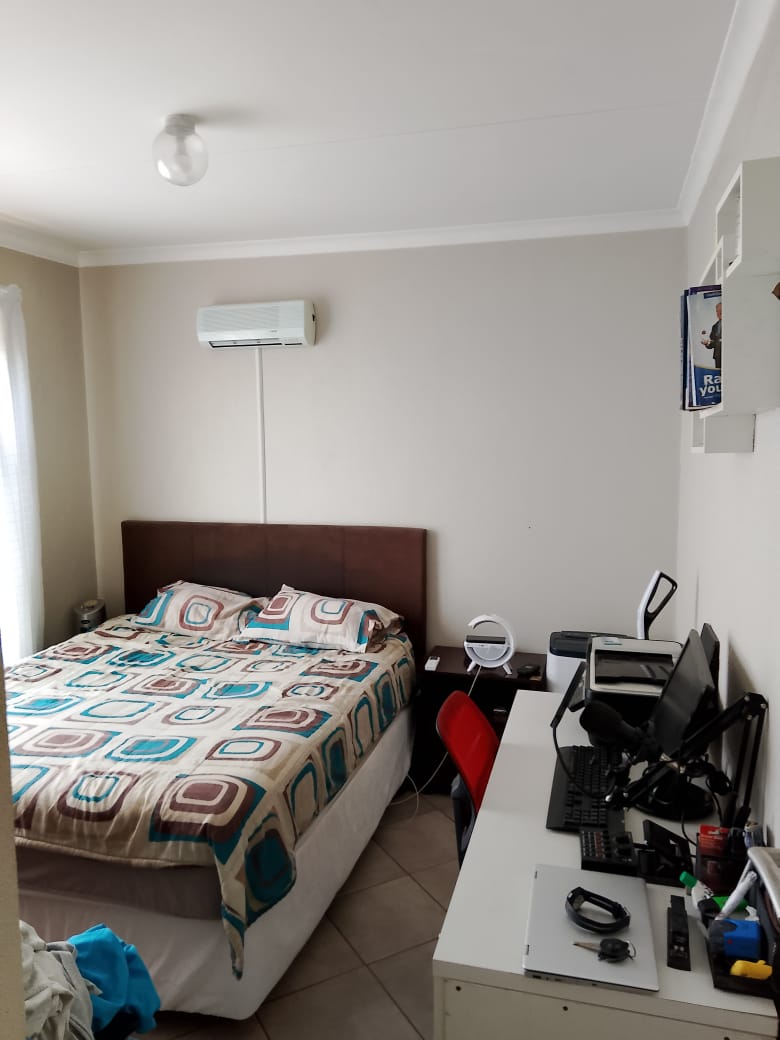 To Let 2 Bedroom Property for Rent in Roodepoort West Gauteng