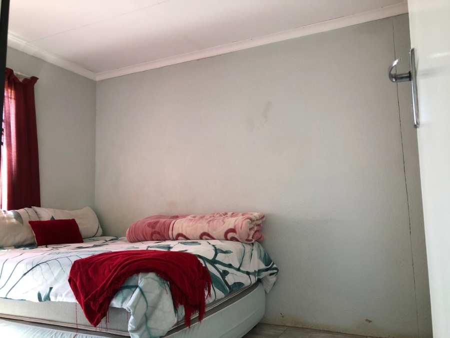 3 Bedroom Property for Sale in Rosslyn Gauteng