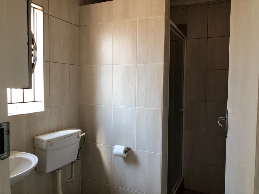 3 Bedroom Property for Sale in Rosslyn Gauteng
