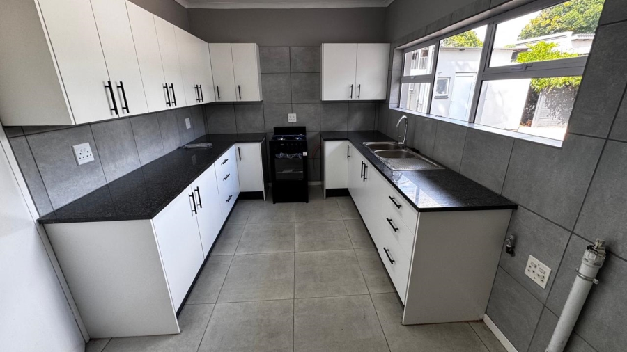 To Let 3 Bedroom Property for Rent in Wierda Park Gauteng