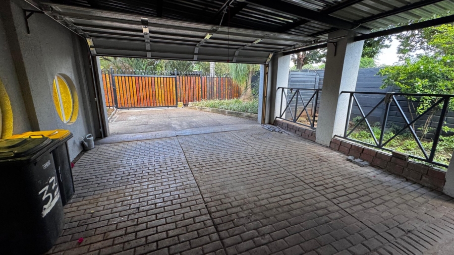 To Let 3 Bedroom Property for Rent in Wierda Park Gauteng