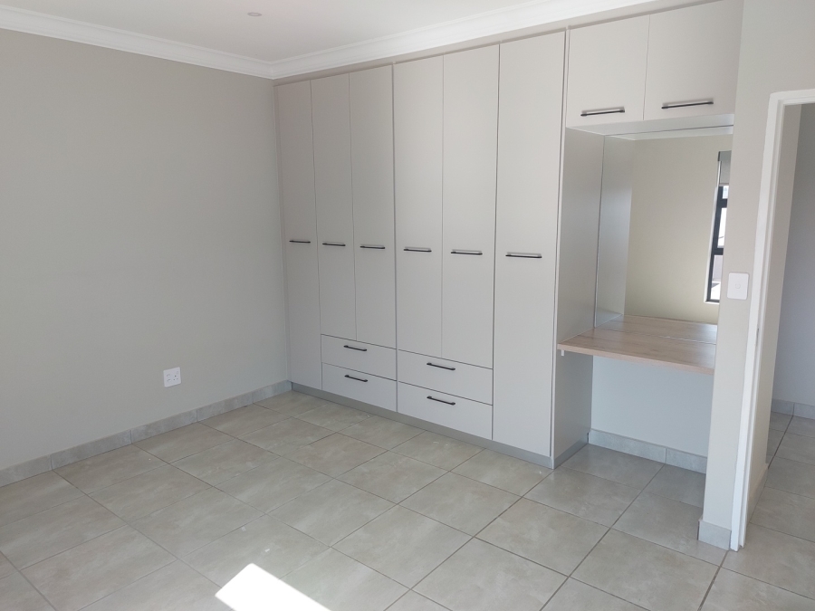 4 Bedroom Property for Sale in Six Fountains Residential Estate Gauteng