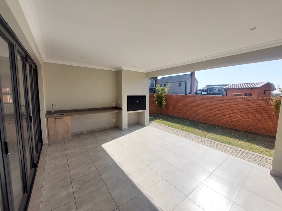 4 Bedroom Property for Sale in Six Fountains Residential Estate Gauteng