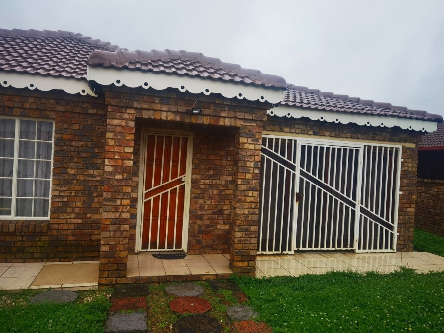 3 Bedroom Property for Sale in Crystal Park Gauteng