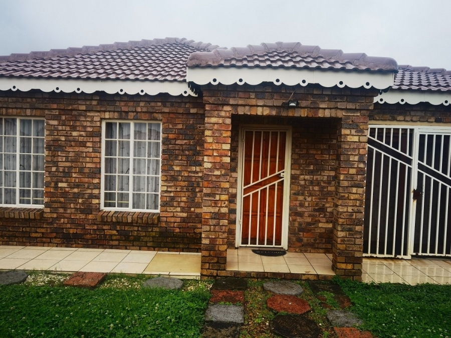 3 Bedroom Property for Sale in Crystal Park Gauteng