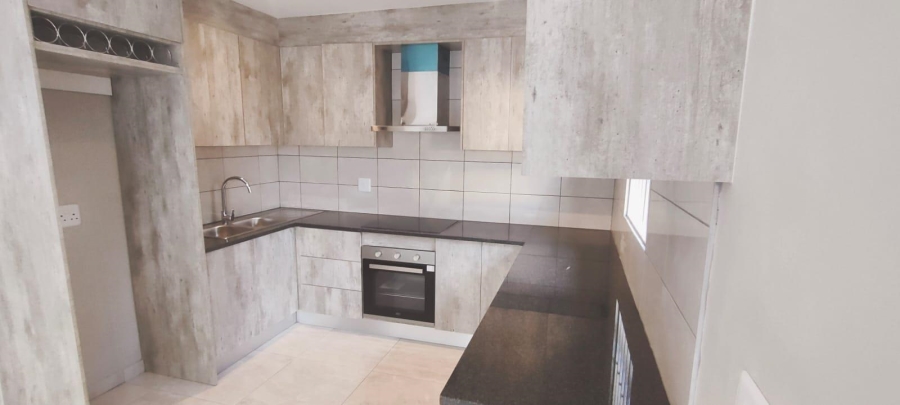 To Let 2 Bedroom Property for Rent in Bryanston East Gauteng