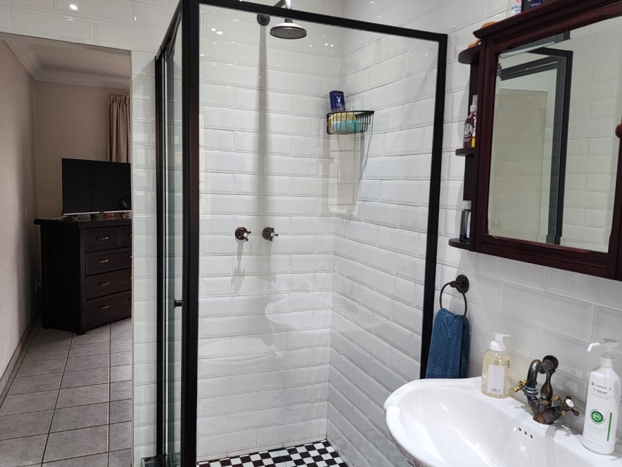 3 Bedroom Property for Sale in Florauna Gauteng