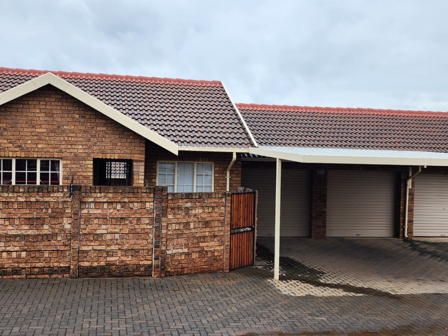 3 Bedroom Property for Sale in Florauna Gauteng