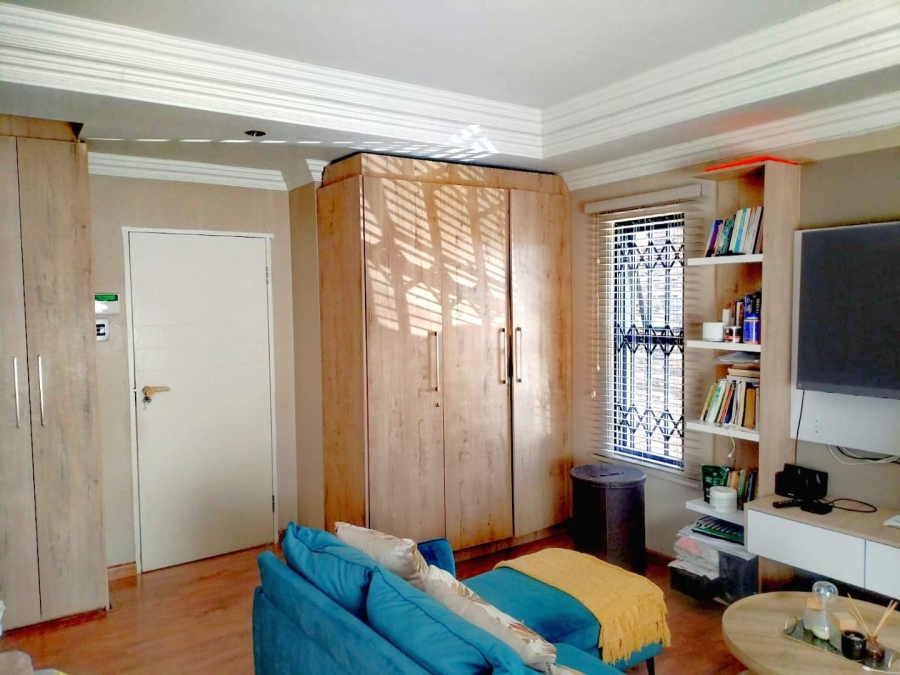 4 Bedroom Property for Sale in Risiville Gauteng