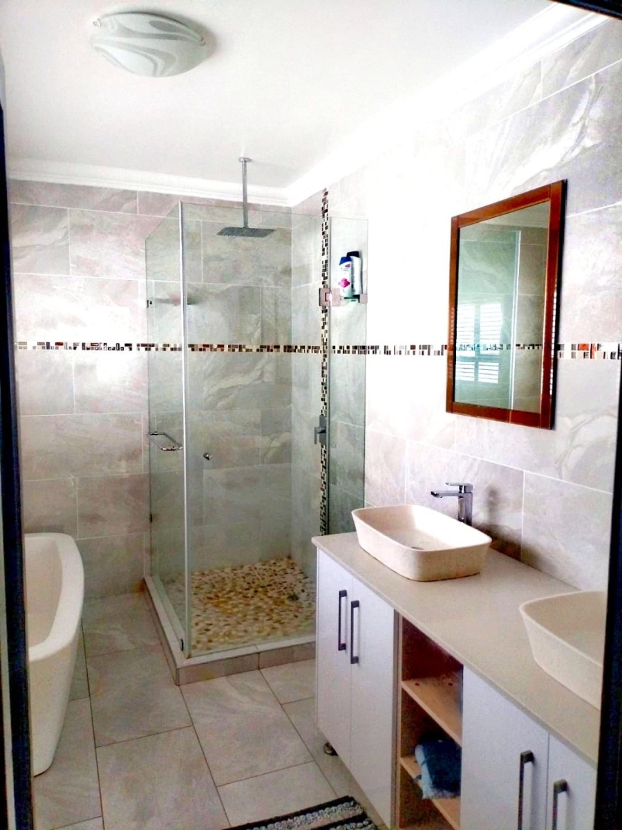 4 Bedroom Property for Sale in Risiville Gauteng