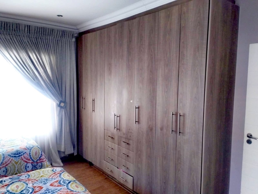 4 Bedroom Property for Sale in Risiville Gauteng