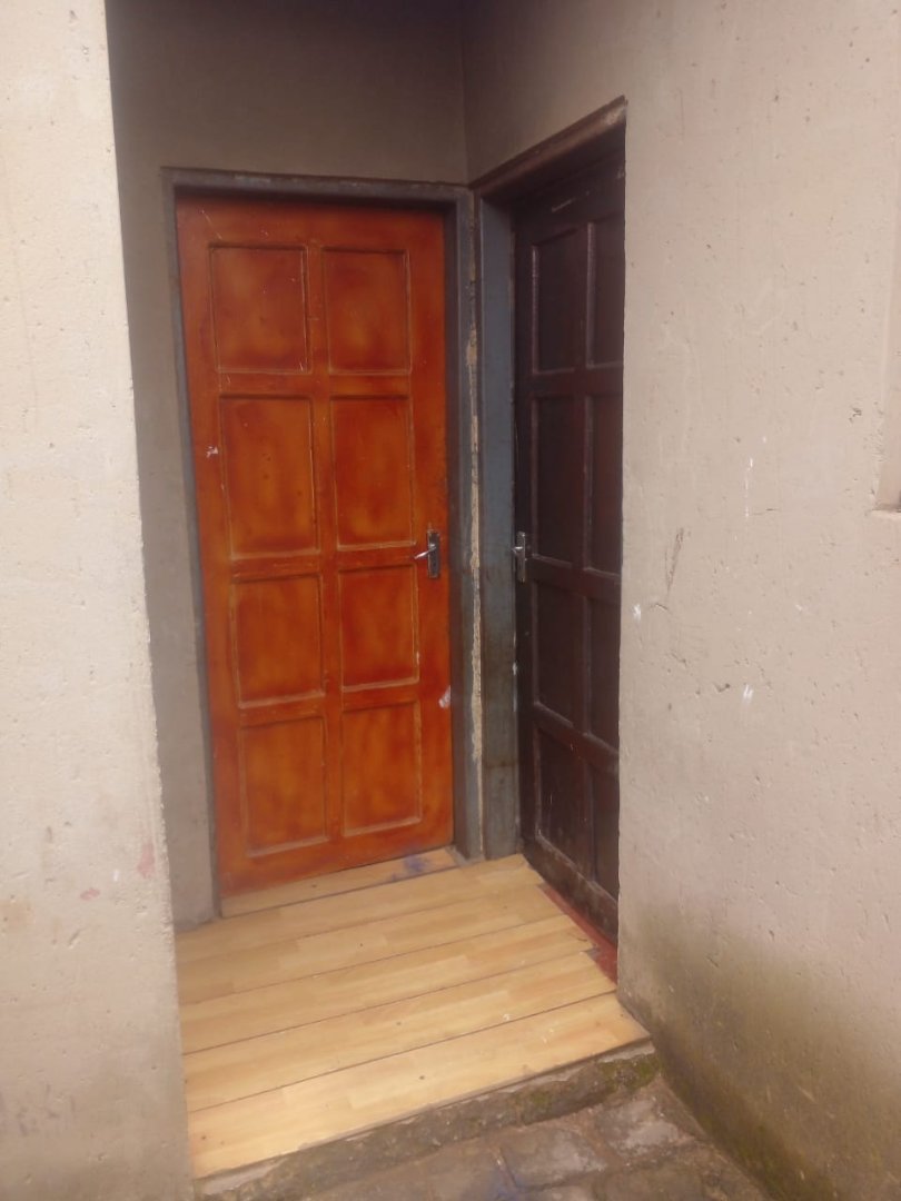 7 Bedroom Property for Sale in Ivory Park Gauteng