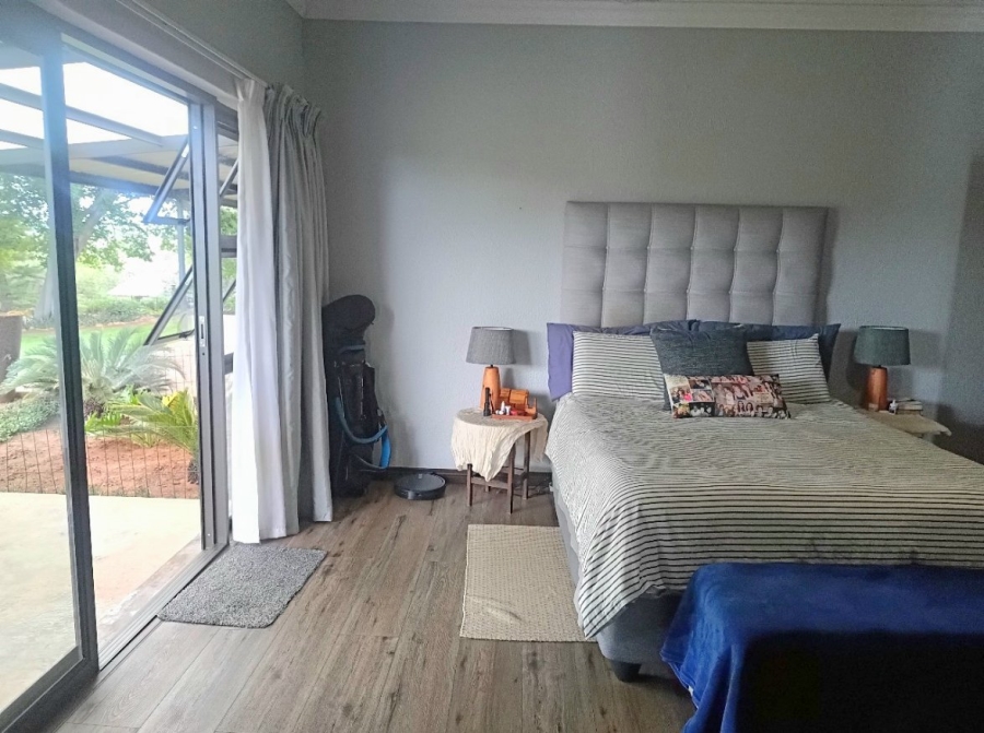 Commercial Property for Sale in Oog Van Boekenhoutskloof Alias Tweefonte Gauteng