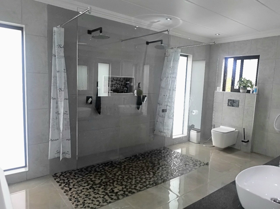 Commercial Property for Sale in Oog Van Boekenhoutskloof Alias Tweefonte Gauteng