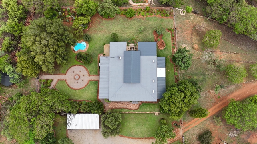 Commercial Property for Sale in Oog Van Boekenhoutskloof Alias Tweefonte Gauteng