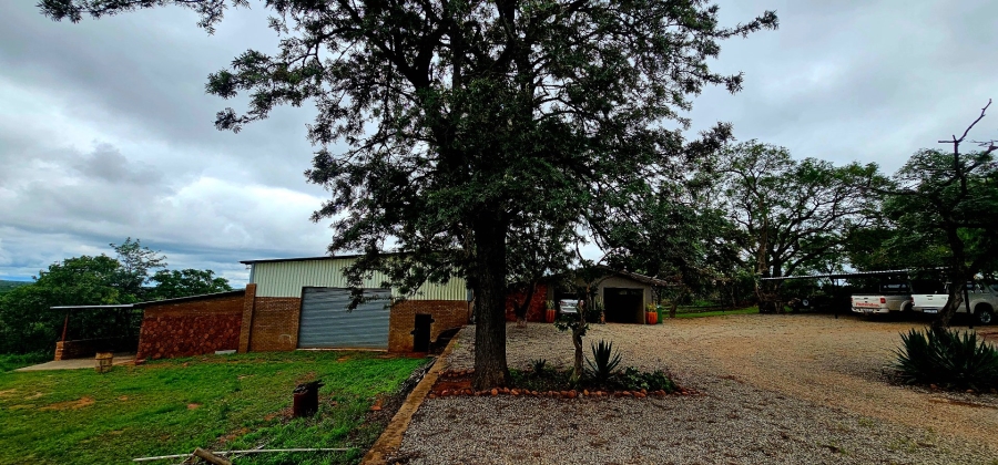 Commercial Property for Sale in Oog Van Boekenhoutskloof Alias Tweefonte Gauteng