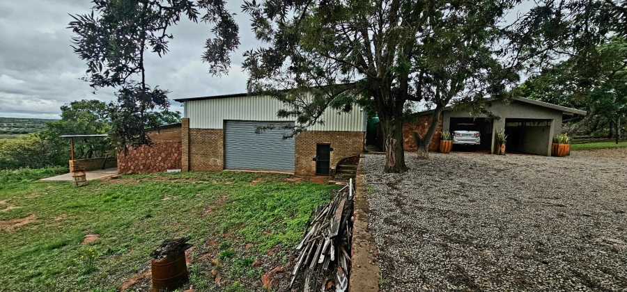 Commercial Property for Sale in Oog Van Boekenhoutskloof Alias Tweefonte Gauteng