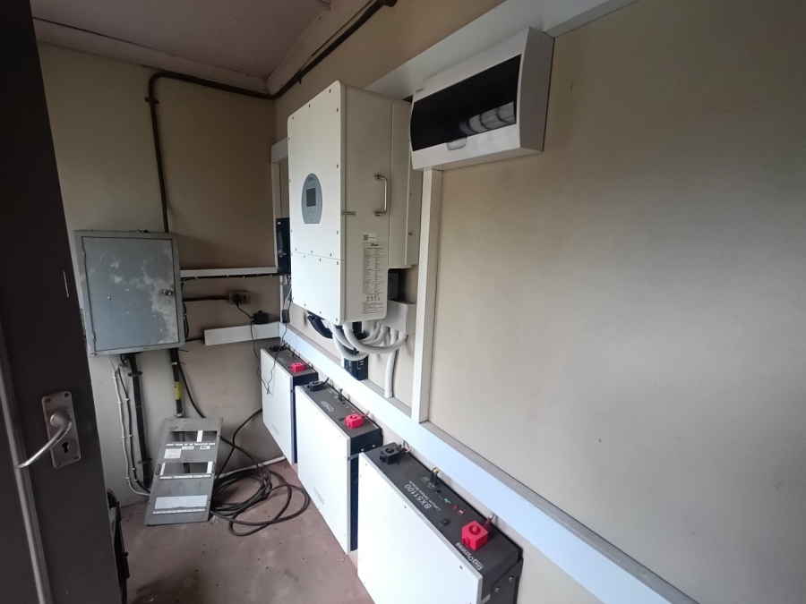 Commercial Property for Sale in Oog Van Boekenhoutskloof Alias Tweefonte Gauteng