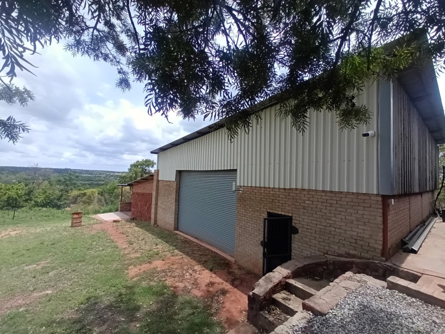 Commercial Property for Sale in Oog Van Boekenhoutskloof Alias Tweefonte Gauteng