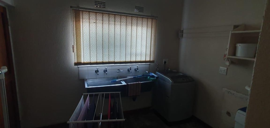 To Let 4 Bedroom Property for Rent in Libradene Gauteng