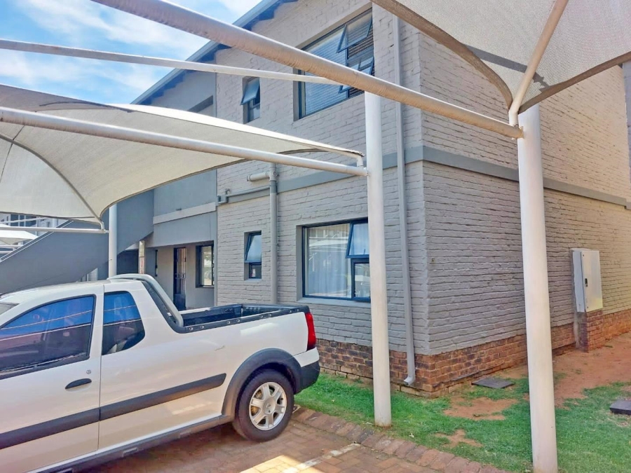 3 Bedroom Property for Sale in Cloverdene Gauteng