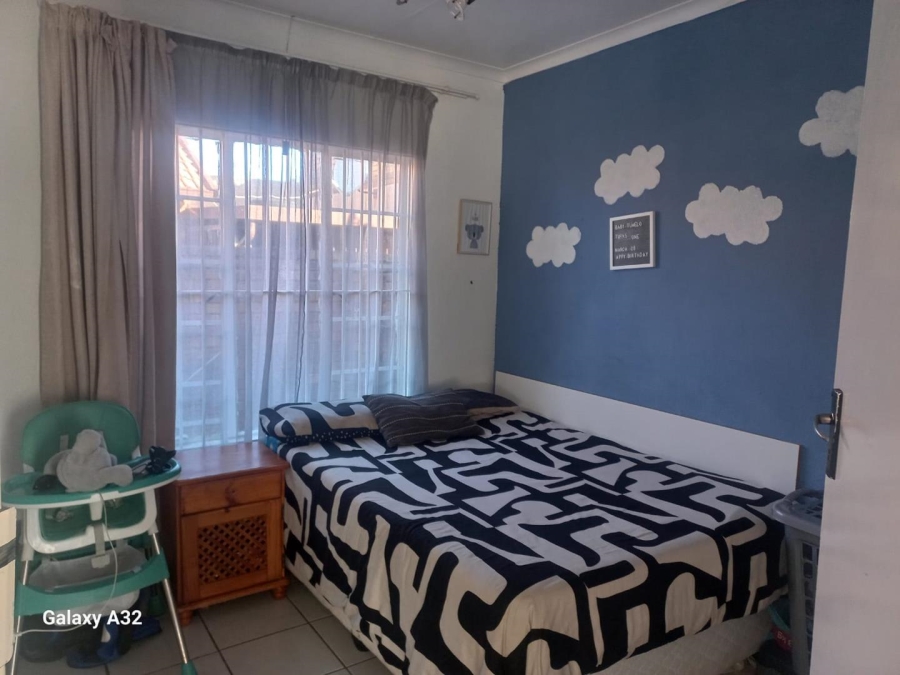 2 Bedroom Property for Sale in Terenure Gauteng
