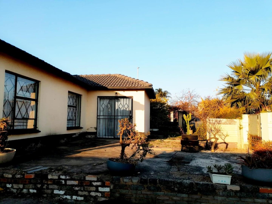3 Bedroom Property for Sale in Birch Acres Gauteng