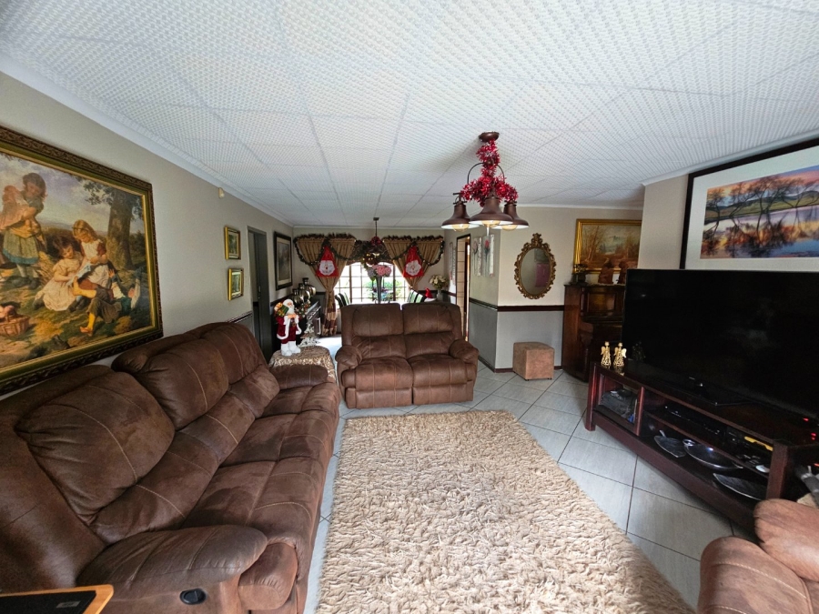 4 Bedroom Property for Sale in Montana Gauteng