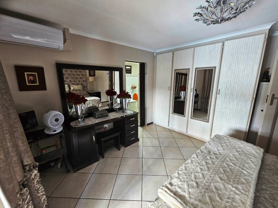 4 Bedroom Property for Sale in Montana Gauteng