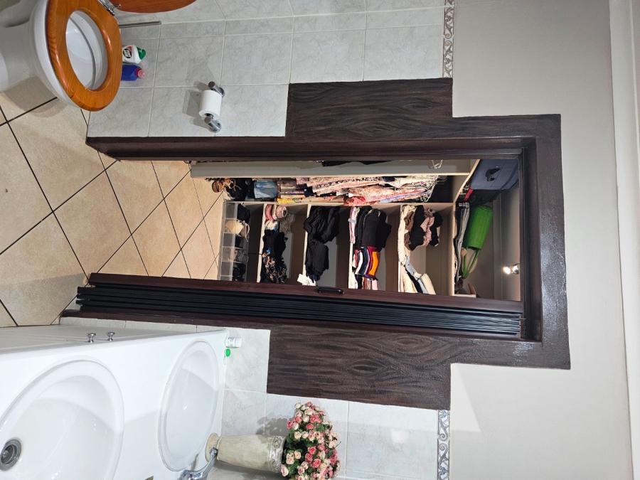 4 Bedroom Property for Sale in Montana Gauteng