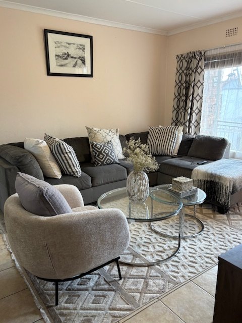 To Let 2 Bedroom Property for Rent in Strubensvallei Gauteng