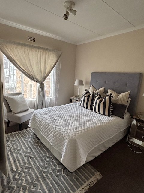To Let 2 Bedroom Property for Rent in Strubensvallei Gauteng