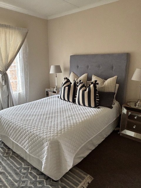 To Let 2 Bedroom Property for Rent in Strubensvallei Gauteng