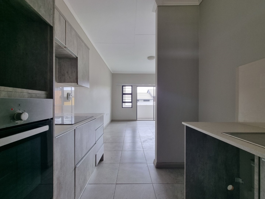 2 Bedroom Property for Sale in Rooihuiskraal North Gauteng